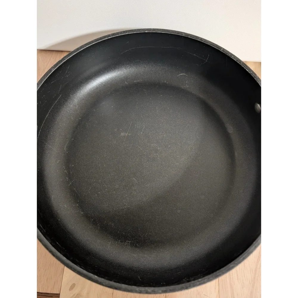 ALL-CLAD Nonstick HA1 Hard Anodized 4 Qt Sauté Pan Cookware E7853364 Gray